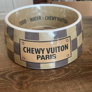 NWT Chewy Vuiton Paris Pet Bowl
